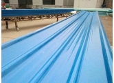 仿古金屬鋁瓦具有質(zhì)輕、高強(qiáng)、色澤豐富、施工方便快捷、抗震、防火、防雨、壽命長、免維護(hù)等特點(diǎn)，現(xiàn)已被廣泛推廣應(yīng)用。